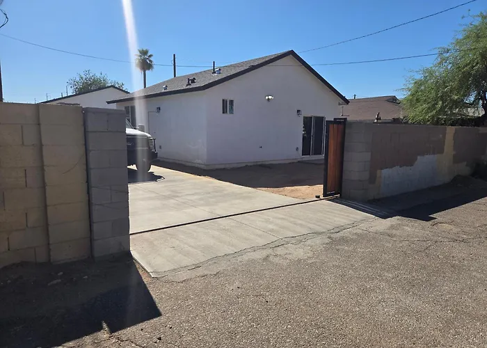 Casita In Back House Not A Shared Living * Glendale