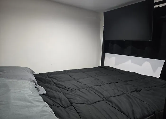 Casita In Back House Not A Shared Living Homestay Glendale